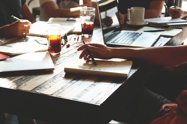 Les obligations pour les participants aux séminaires d'entreprise en matière d'assurance