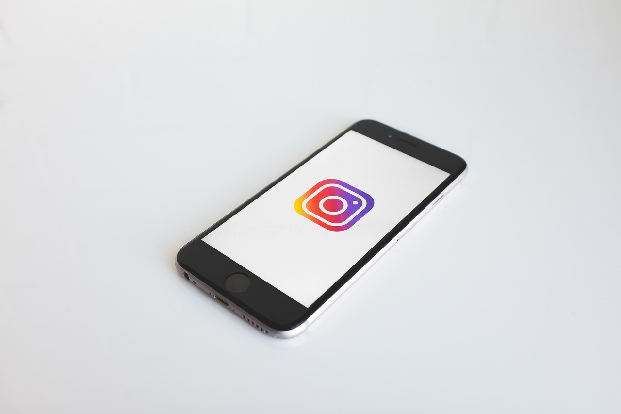 Les moyens juridiques pour lutter contre l'achat de followers sur Instagram