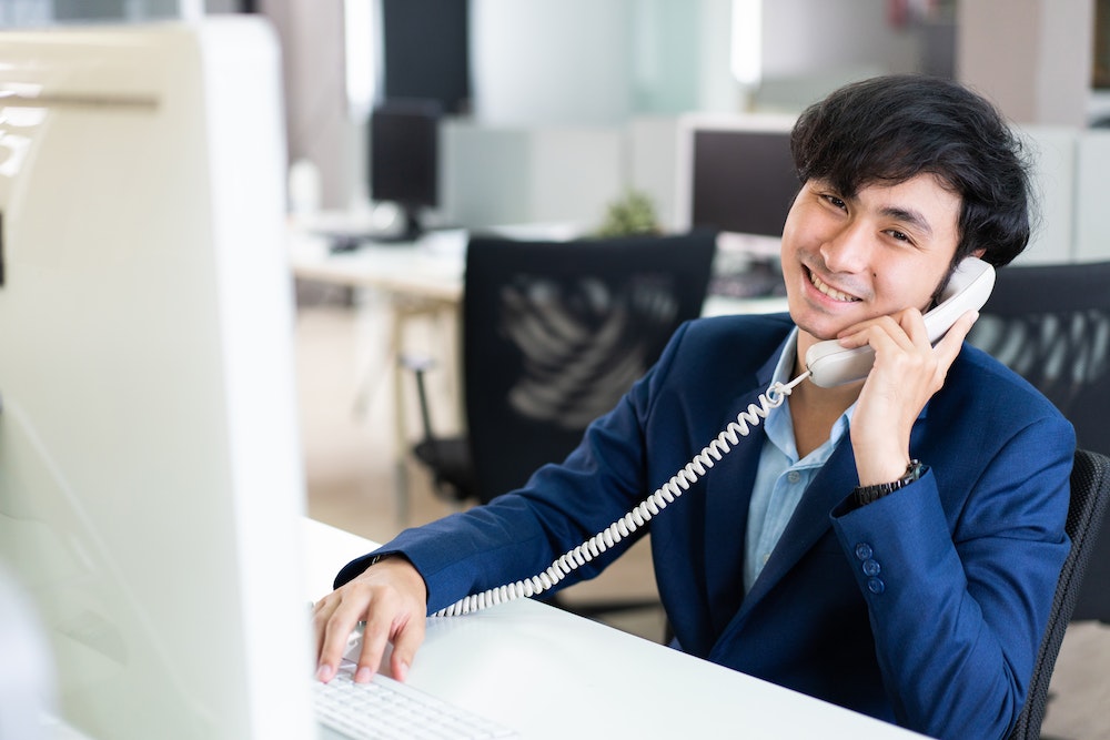 Comment la permanence téléphonique juridique améliore l'efficacité juridique