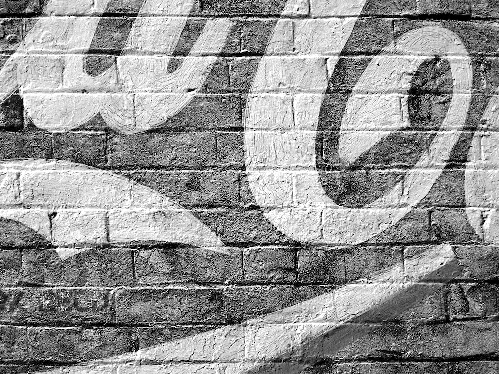 Les Règles Légales Indispensables à Respecter dans le Domaine de la Publicité