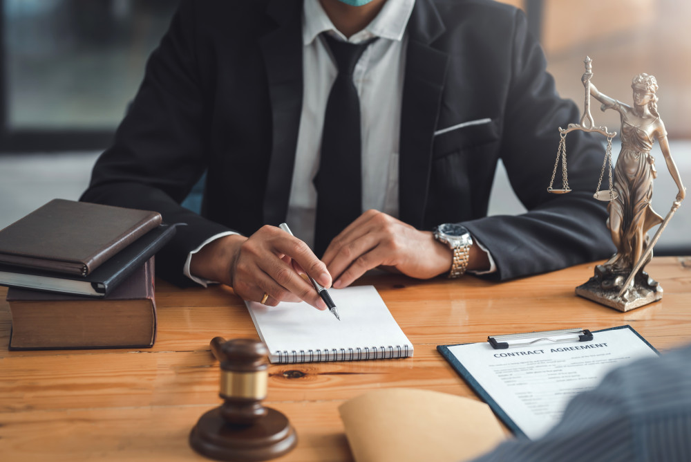Obtenir l'exécution d'un jugement : guide juridique pour les non-initiés